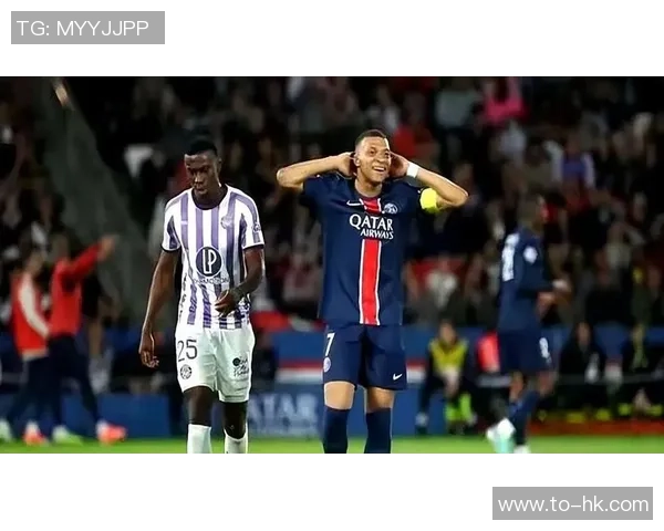 西甲激战多特蒙德逆转巴黎圣日耳曼帽子戏法引发争议判罚全场沸腾